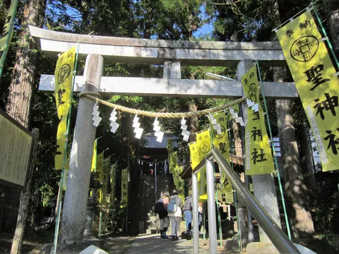 聖神社 2