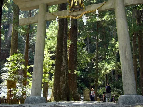飛瀧神社 3