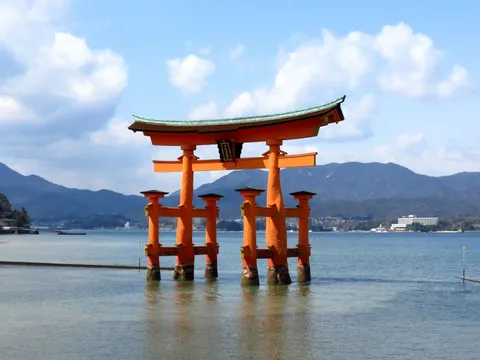 厳島神社