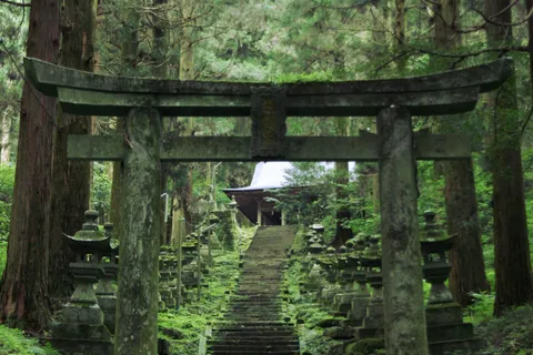 上色見熊野座神社