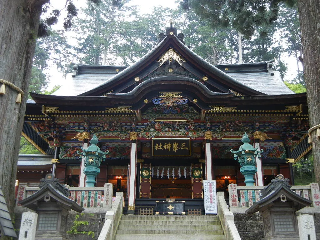 三峯神社