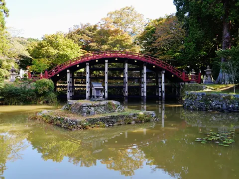 丹生都比売神社