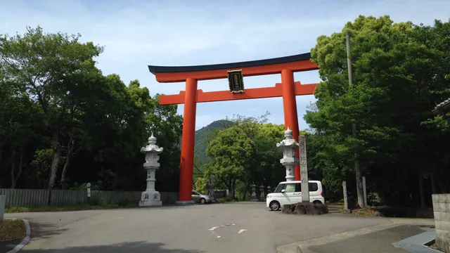 大麻比古神社