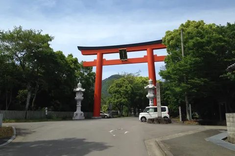 大麻比古神社