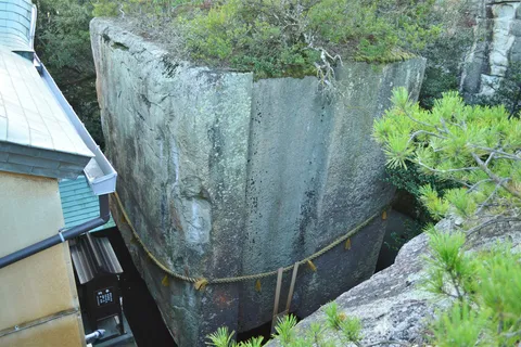 生石神社
