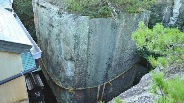 生石神社