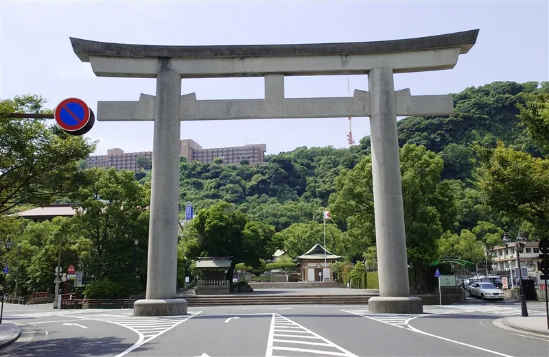 照國神社
