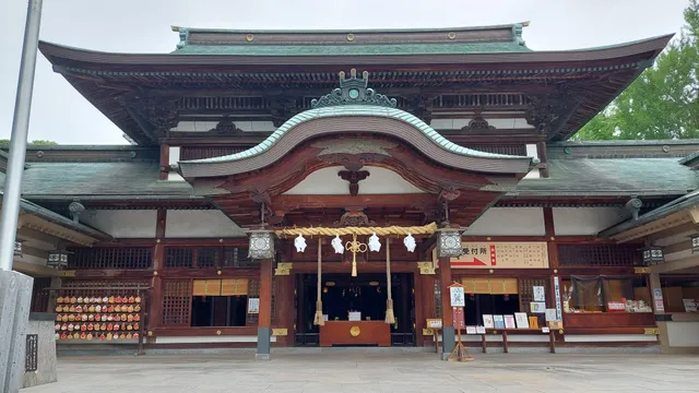 伊豫豆比古命神社(椿神社)
