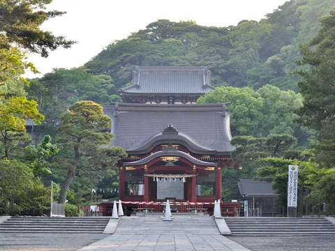 鶴岡八幡宮